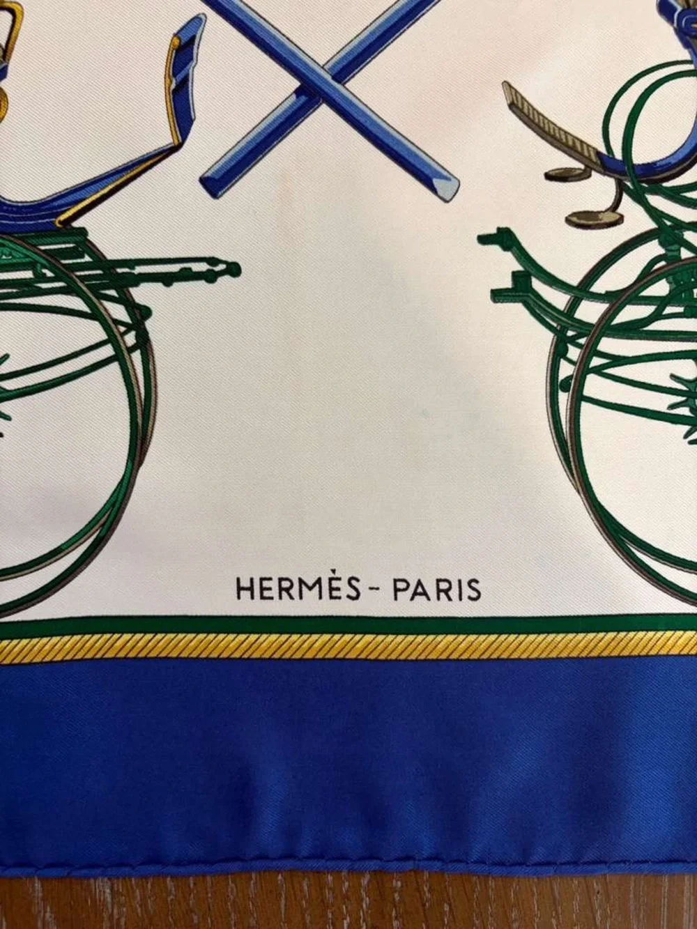 Hermès Carriages Silk Scarf 90 Carré Blue White Gold Hand Rolled Made in France